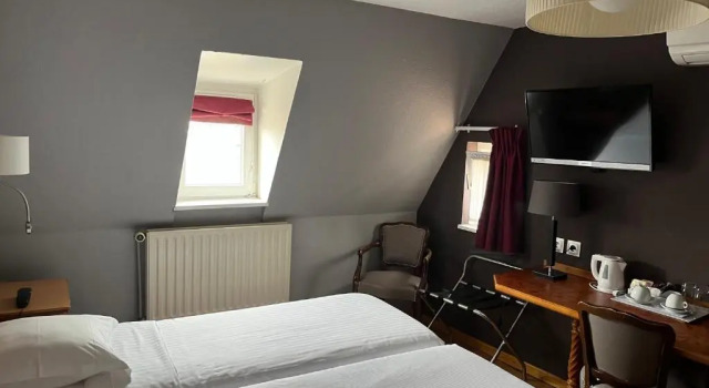 Двухместный номер Standard Logis Hôtel Restaurant Au Cerf dOr