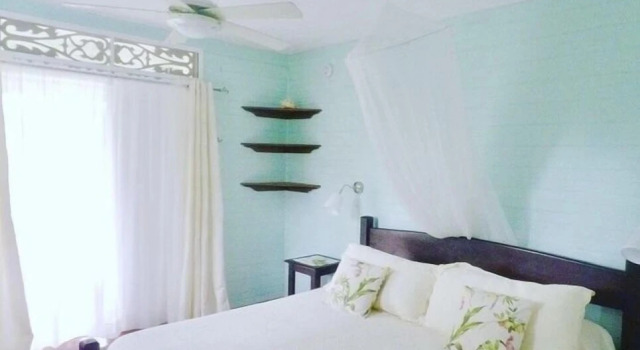 Sand Dollar Beach Bed & Breakfast, Rezerwuj Hotel Bocas del Toro Isla Colon
