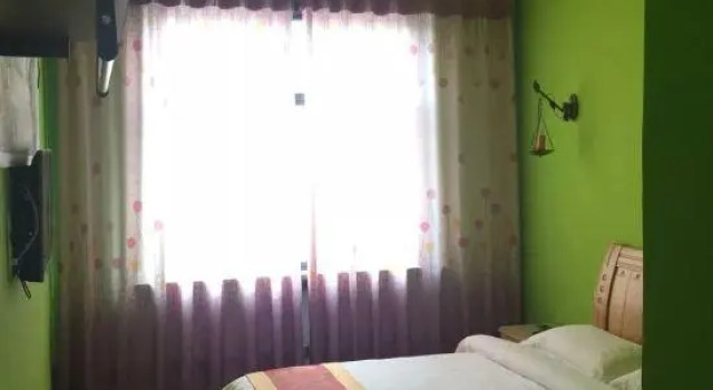 Qingcheng Ruyi Hotel, Book Hotel Qingyang Gansu