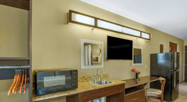 Номер Standard Studio 6 Suites Breaux Bridge, LA