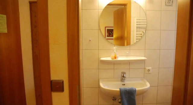 Номер Standard с балконом Hotel-Restaurant Gasthof Adler