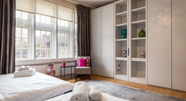 5-bedroom next to Selfridges