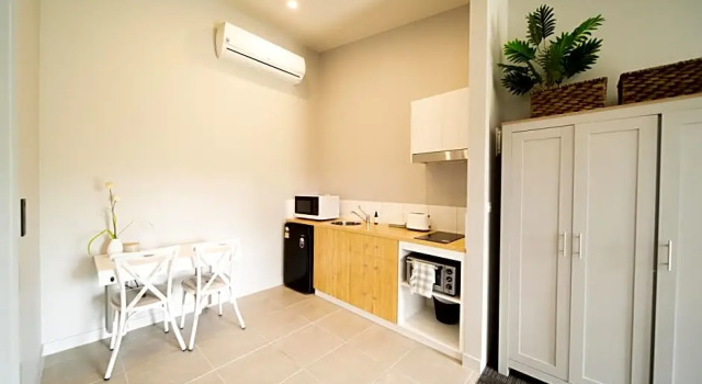 Студия Lakeview Hideaway