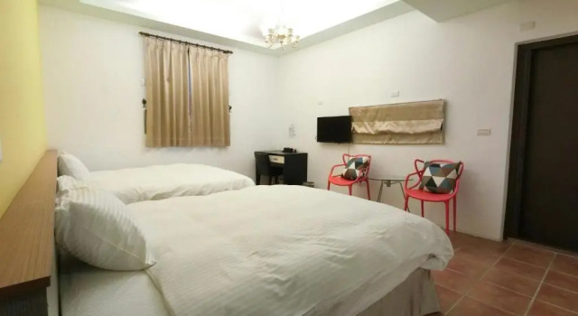 Четырёхместный номер Standard 吉祥城堡 Propitious Castle B&B