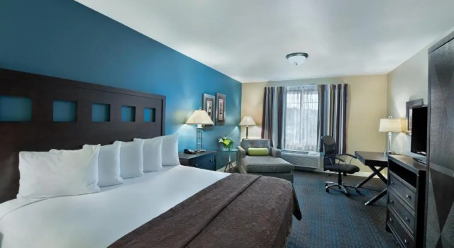 Люкс Oxford Suites Silverdale