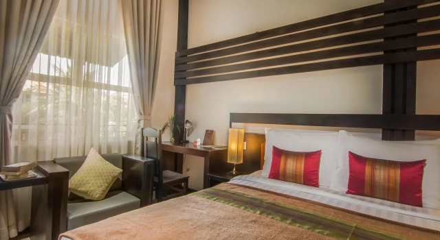 Reveal Courtyard in Reveal Angkor