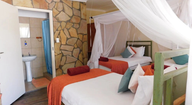 Cabaña Tsumkwe Country Lodge