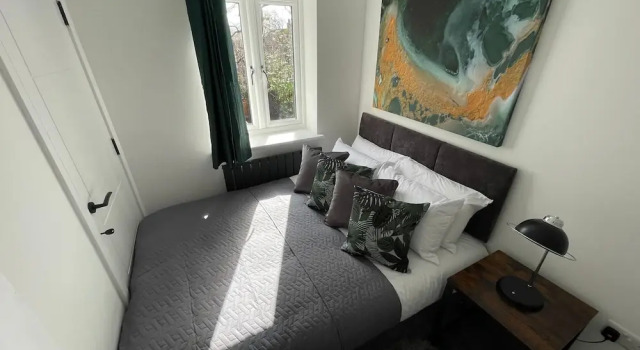 Brand New High Spec House with Parking & Wi-Fi By Home Away From Home - A, Забронировать Отель Отели Англии 3 звезды, 3*
