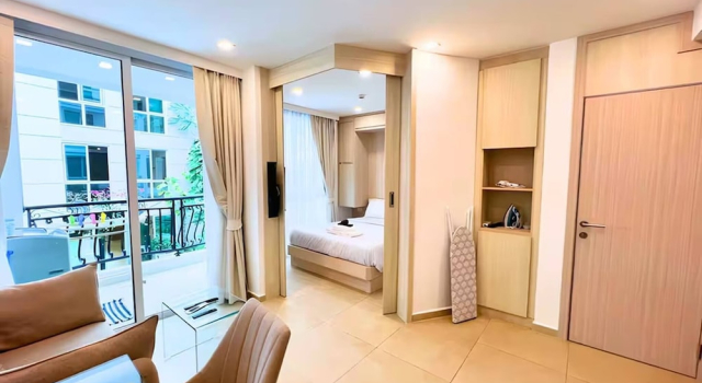 Resort Style Living - Great Location At Pattaya