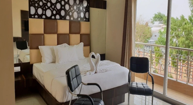Номер Premium Ishwar Nain Hotel