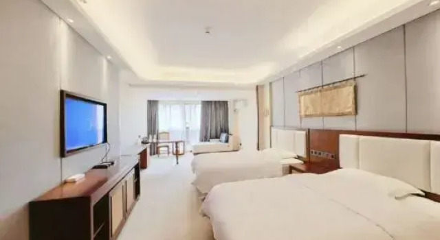 Warm Homestay (Mengzi Dingji Guiyuan Branch), Prenota Hotel Mengzi Yunnan