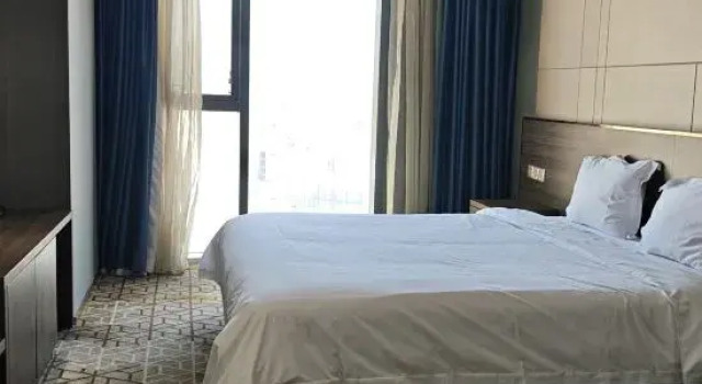 Люкс Deluxe Gtel Rock City Qingdao Hotel