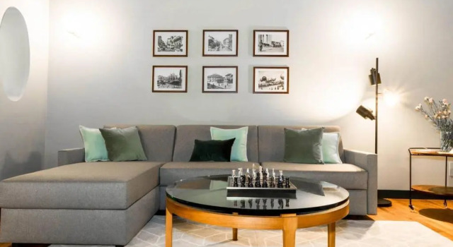 ALTIDO Luxurious Apt for 4 near Duomo and Galleria Vittorio, Забронировать Отель Милан Ломбардия, рядом с Галерея Виктора Эммануила II