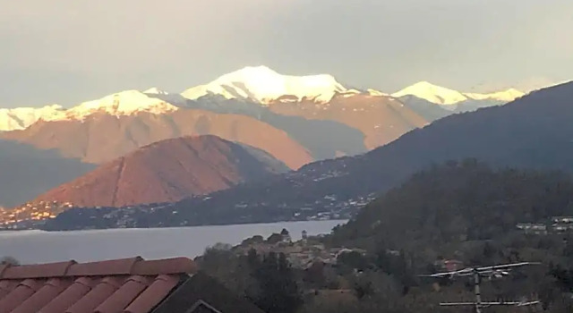 La Tana del Ghiro, Забронировать Отель Порто Вальтравалья Provincia di Varese