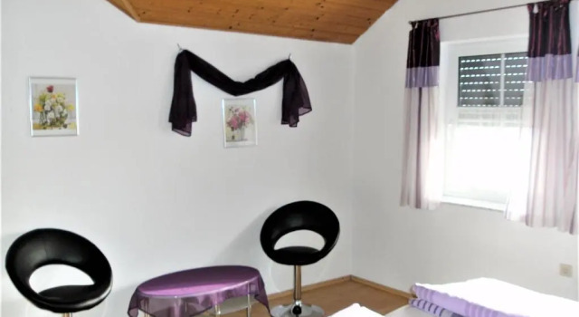Ferienwohnung beim Ried, Reserva ahora Hotel Hoteles en Baden-Wurtemberg con aparcamiento, Aparcamiento