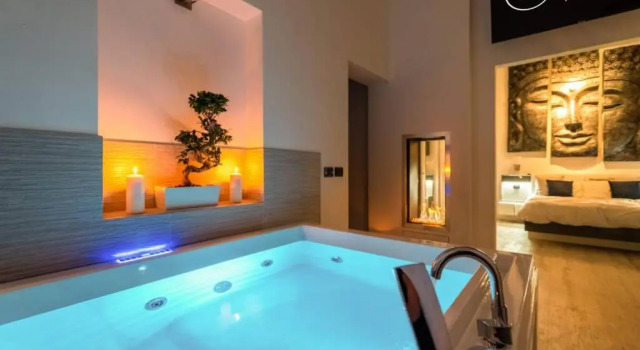 THE SECRET SUITE FIRST - Lake Endine - M01018, Prenota Hotel Ranzanico Lombardia