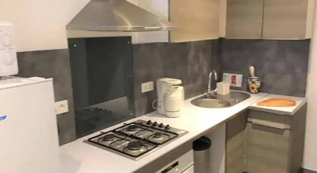 Коттедж Canet : agréable maison au calme pour 8 personnes.