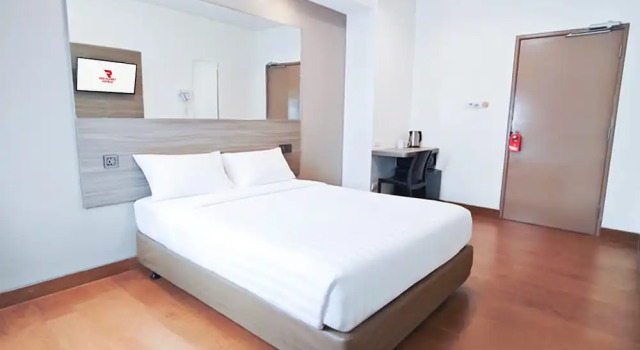 City Double room Red Planet Cebu