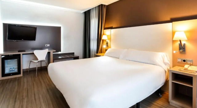 Двухместный номер B&B HOTEL Cartagena Cartagonova