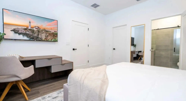 Коттедж Luxury Stay Near Disney Themed Rooms