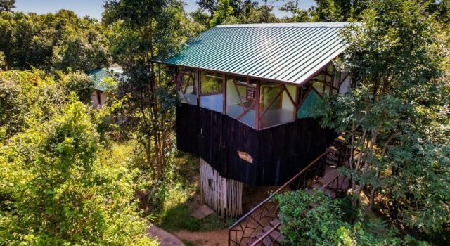 Двухместный номер Deluxe с видом на сад Kanha Jungle Camp