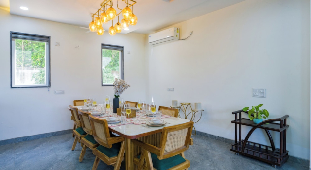 Вилла Deluxe ELIVAAS Adhiva Retreat 5 BHK Farmhouse