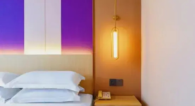 Люкс Urban Beauty Collection Hotel (Fangte Branch of Qingdao High-tech Zone)