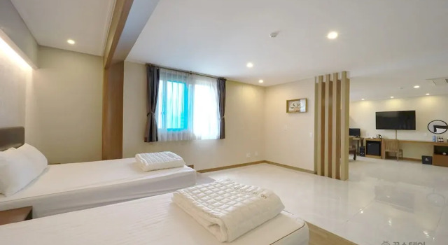 Номер Royal The King Hotel