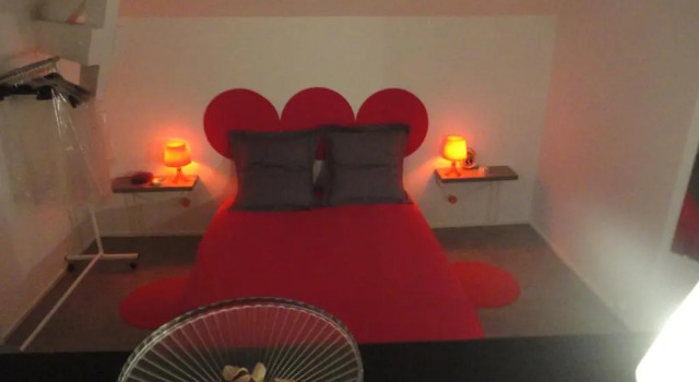 Студия Manoir le Louis XXI