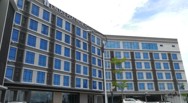 Номер Standard Lintas Platinum Hotel