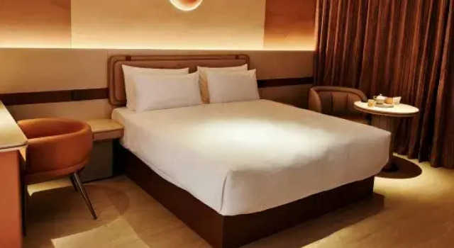 Люкс Business Orange Hotel (Xishuangbanna Jinghong Gelang River Xiangyangshan Branch)