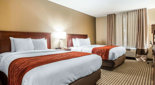 Comfort Inn & Suites Carneys Point - Pennsville