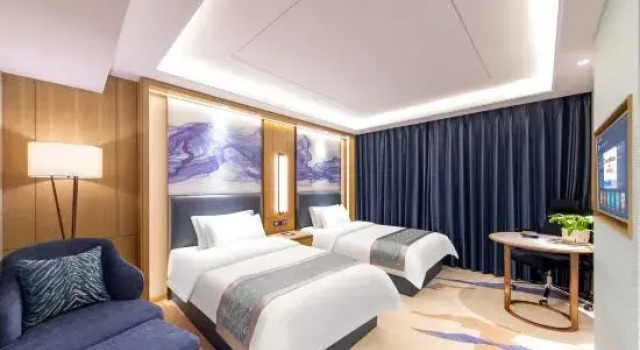 Люкс Deluxe Beijing Reunion Holiday Hotel
