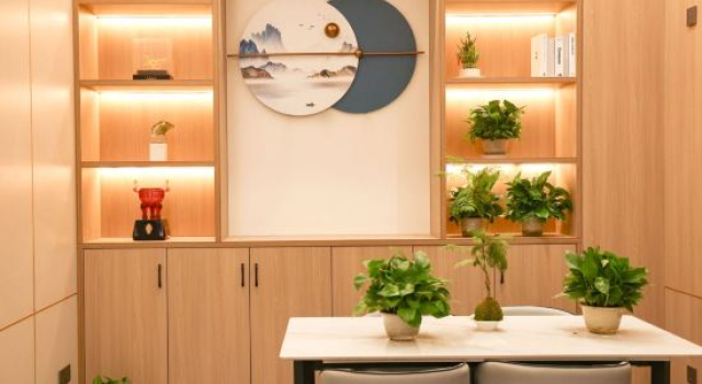Super 8 Selected Hotel (Qishi Daguanyuan Kashgar Leining International Airport Branch), Book Hotel Kashgar Xinjiang
