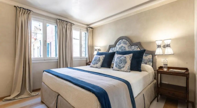 Luxury Garden House La Baruffa, Забронировать Отель Отели Венеции 4 звезды, рядом с Accademia Bridge, 4*