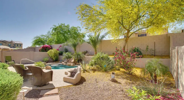 Near Golf: Sunny Arizona Oasis in Goodyear!, Забронировать Дом для отпуска Гудиер 