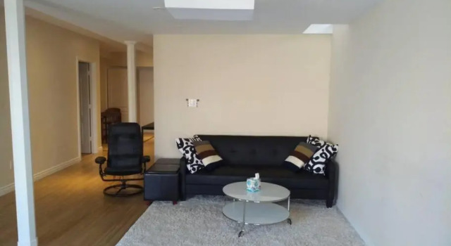 Апартаменты Pet friendly, Walkout Ravine basement