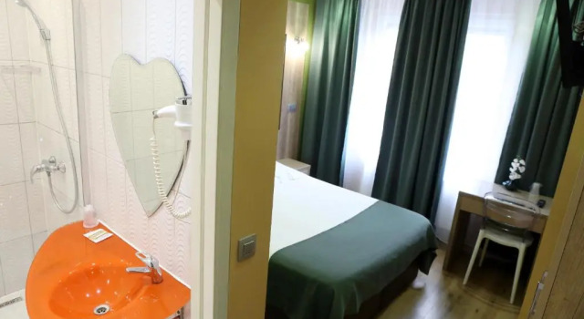 Двухместный номер Comfort Hotel Phenix