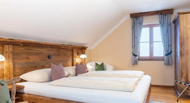 Landgasthof & Restaurant Batzenhäusl, Rezerwuj Hotel Hotele w Salzburg z parkingiem, Parking