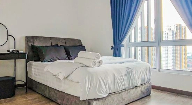 Люкс Superior Breezy Stay at Mirai Residence Kajang by HCK