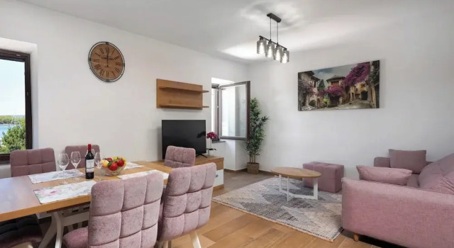 Апартаменты Seafront Apartments Nana