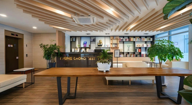Chungchoho Best Hotel