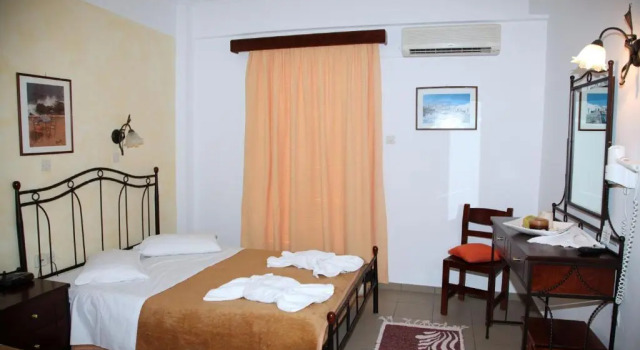 Номер Standard Nikolas Hotel