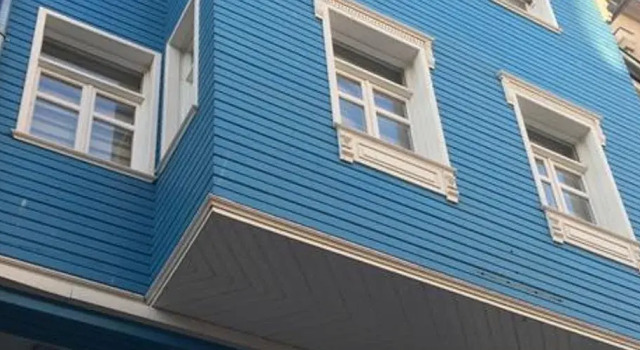 Blue House Hostel, Забронировать Хостел Фатих Стамбул, рядом с Библиотека Стамбульского университета
