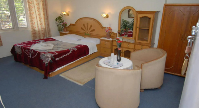Hotel Yeti