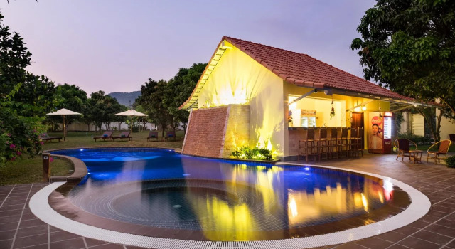 Bougainvillea Resort, Boek Resort Hotels in Kep Province met parkeren, Parkeren