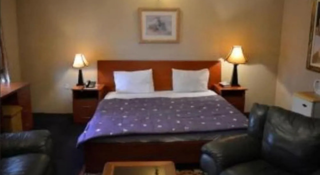 Manorgrove House Hotel, Boek Hotel 4-sterren hotels in Obio-Akp, 4*