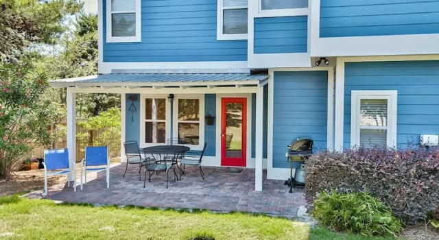 Коттедж LIVIN THE DREAM 4 Bedroom Holiday Home by Five Star Properties