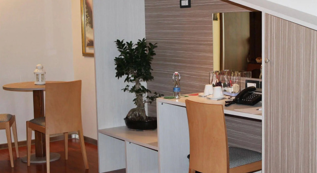 Halanus Hotel And Resort, Book Ferieresort 3-stjernede hoteller i Alanno, 3*