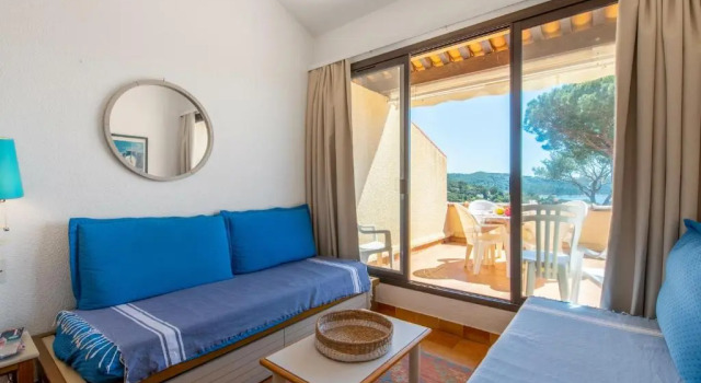 Nice flat at 8 min walk from the beach in La Croix-Valmer - Welkeys